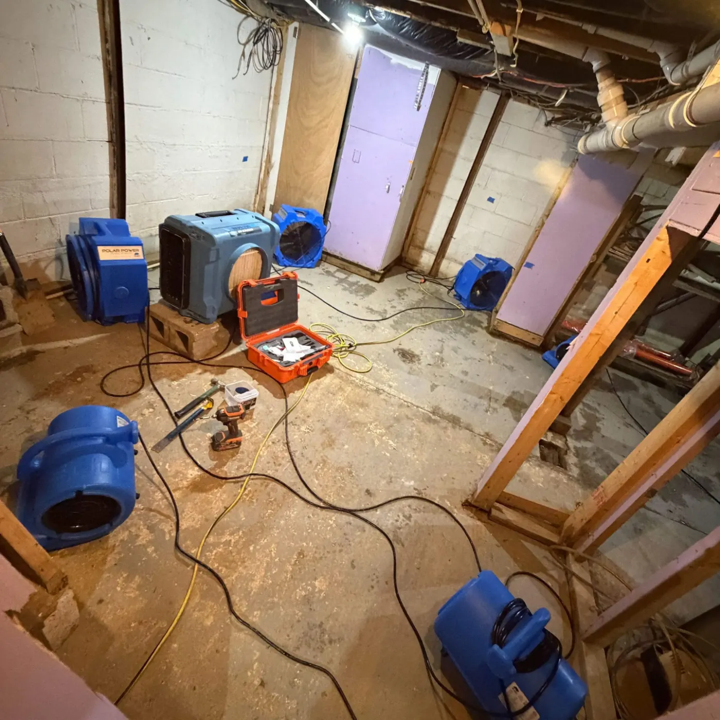 Storm-driven water mitigation in Batesville